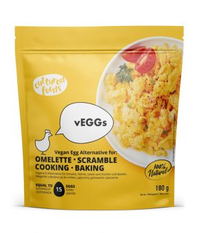 Alternativa vegetal a ovos mexidos e omeletes vegan